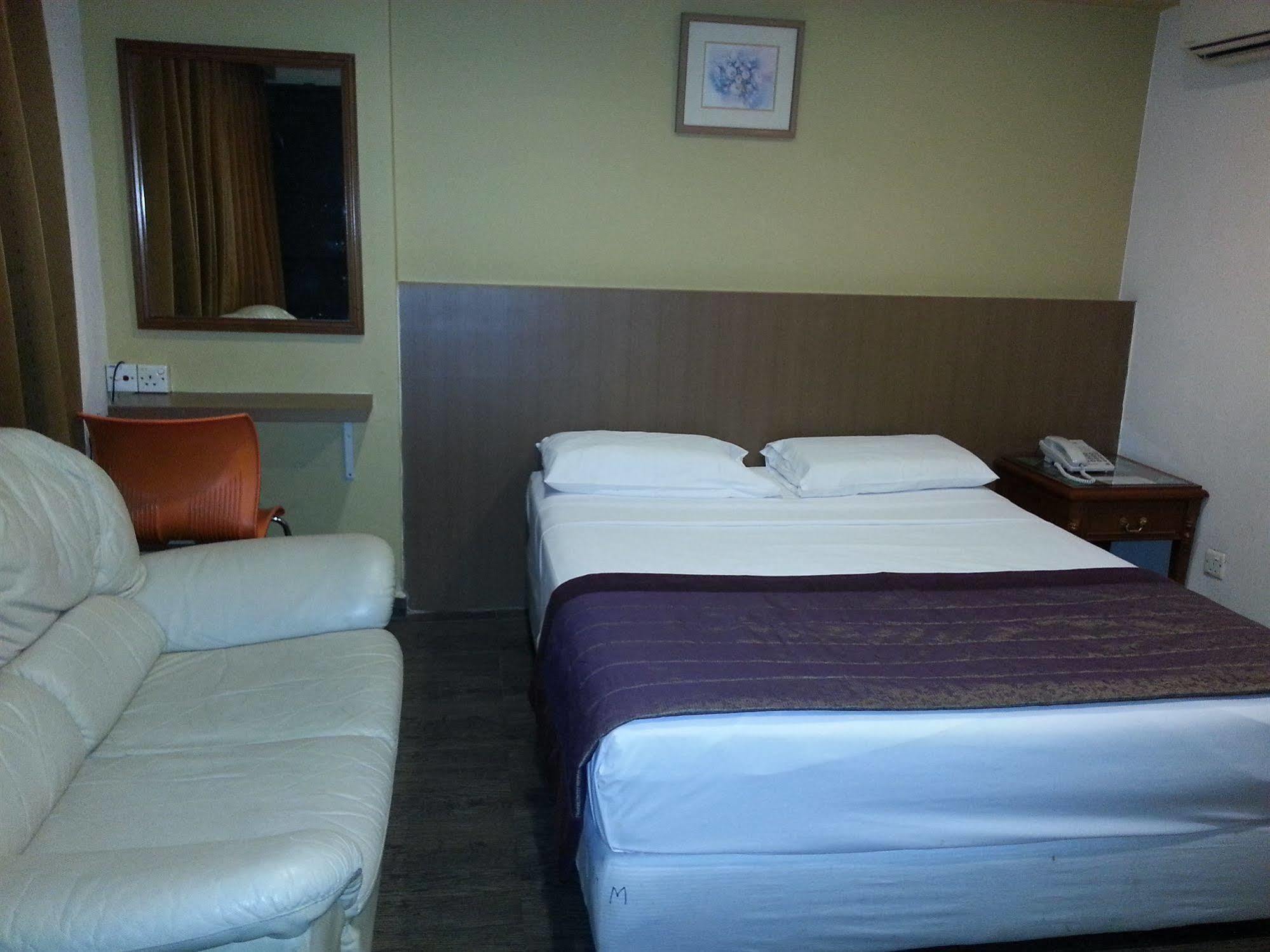 Oyo 106 Beach Hotel Singapore Exteriör bild